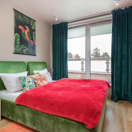 Aquamarina Marina Invest *