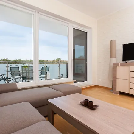 Aquamarina Marina Invest