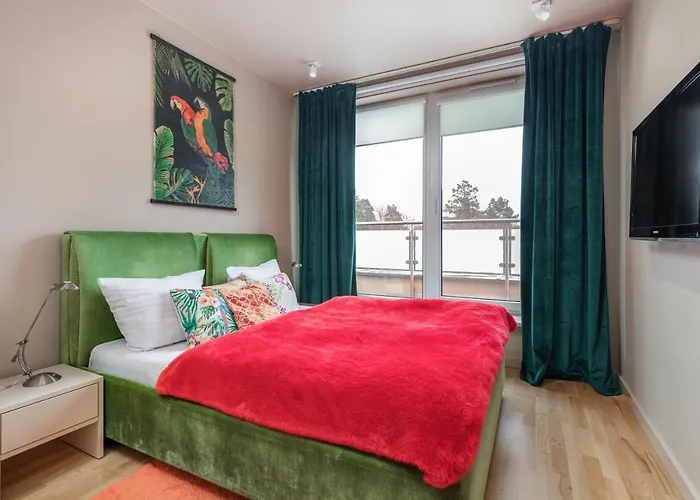 Aquamarina Marina Invest *